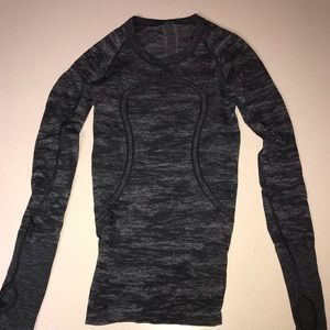 Lululemon Swiftly Tech Long Sleeve
